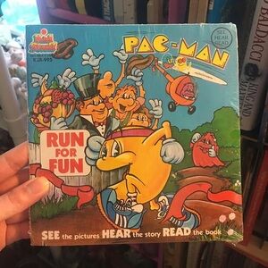 1980 P A C - M A N Run for F U N 45 vinyl and book
